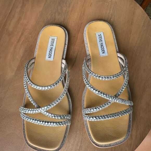 Steve Madden Spice Bling Slide Sandals Size 6 Rhinestone Silver Straps Shoes - Picture 10 of 10